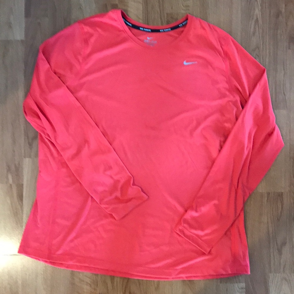 Nike long sleeve running shirt/dri fit